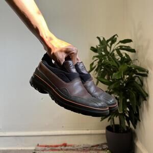 Vintage women’s Clarks Waterproof Utility Loafers Duck Shoes size 6